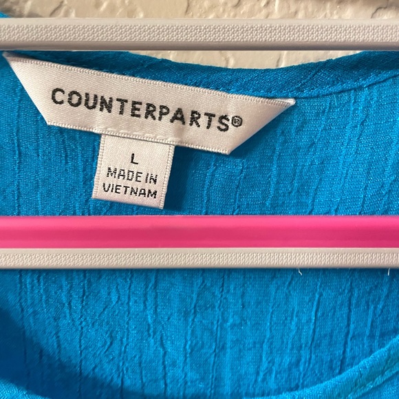 NWT Counterparts Beautiful Turquoise colored Top- large - Picture 4 of 8